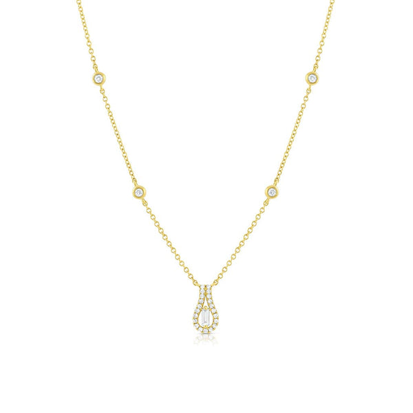 18K Yellow Gold Diamond Loop Pendant Necklace