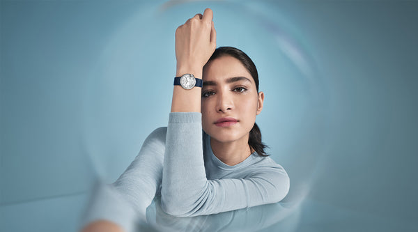 women's wrist watch on the girl's hand