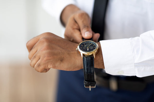 Comparing Manual vs. Automatic Watches