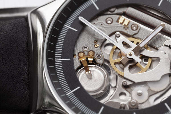 How Does a Quartz Watch Work?