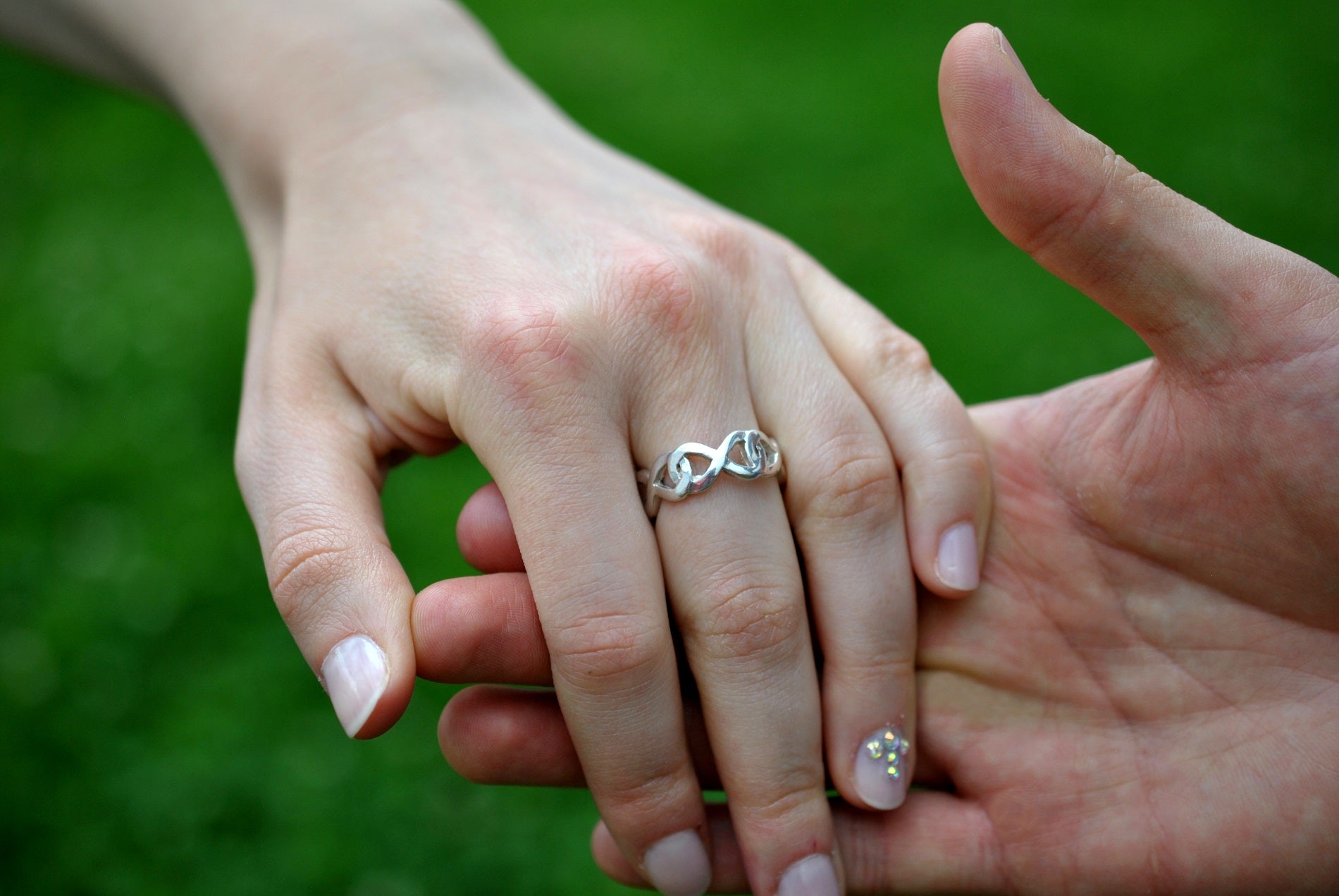 Promise Ribngs What is a promise ring? ǀ CJ Charles