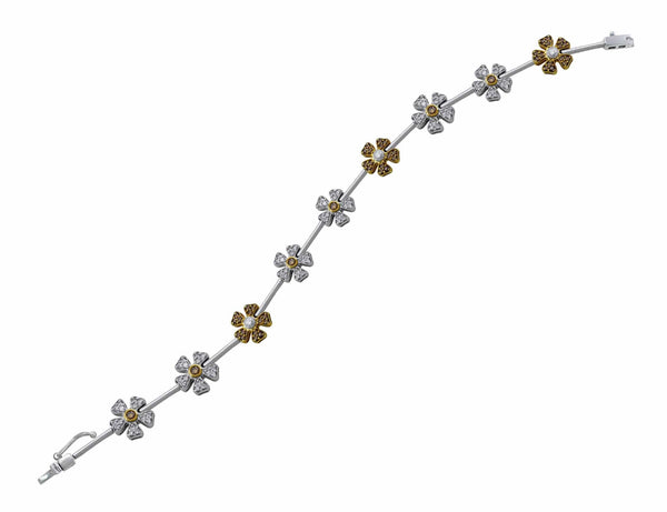 18kt White Gold Salavetti Flower Diamond Bracelet