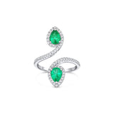 18KT WHITE GOLD DIAMOND AND EMERALD RING