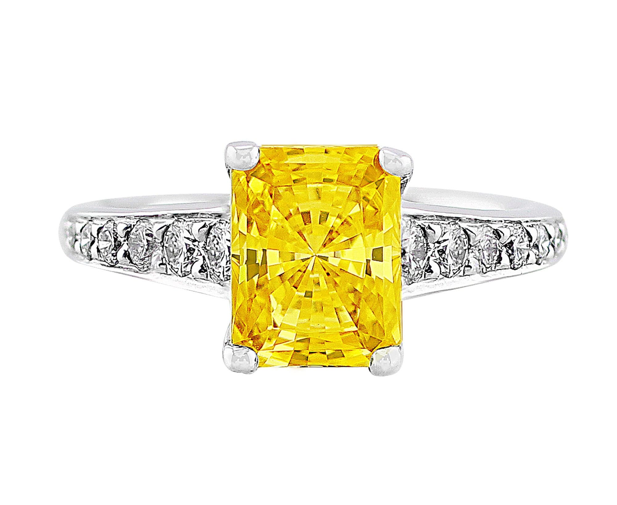 18k White Gold Graduated Diamond Setting – CJ Charles Jewelers