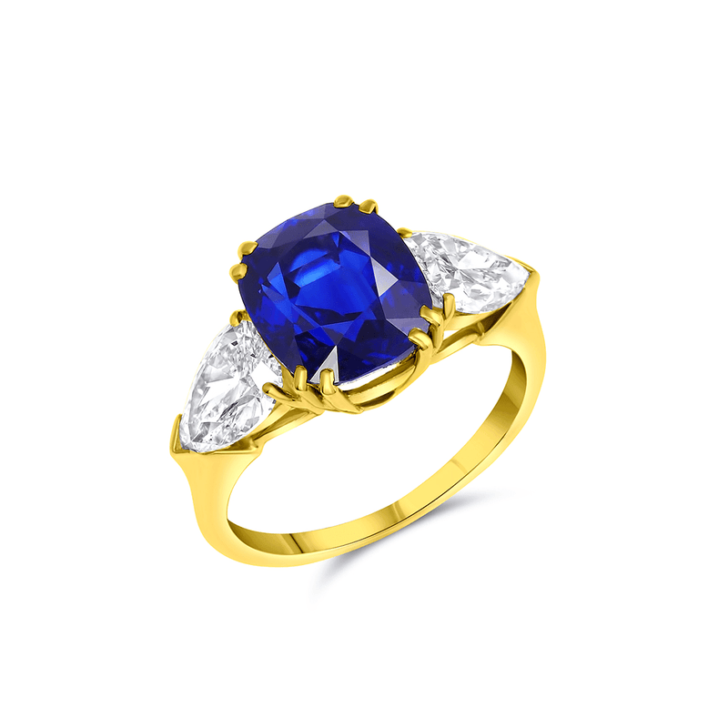 Harry winston 2025 sapphire ring